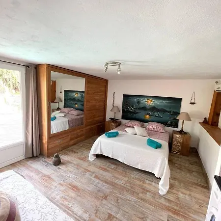 Les Pieds Dans L'eau Villa Bonifacio (Corsica)