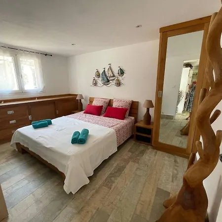 Villa Les Pieds Dans L'eau Bonifacio (Corsica)