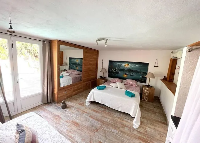 Les Pieds Dans L'eau Villa Bonifacio (Corsica)