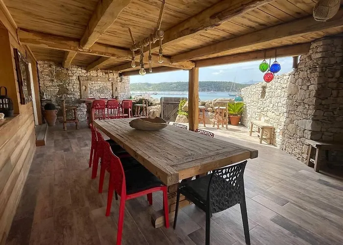 Les Pieds Dans L'eau